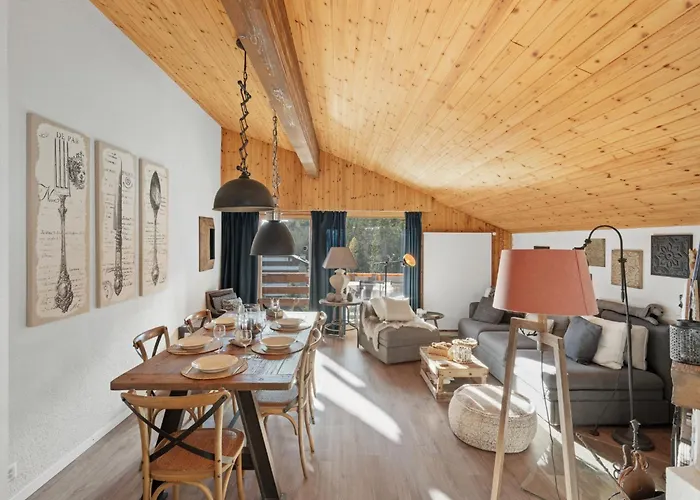 Faucon 1b By Interhome