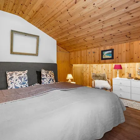 Faucon 1b By Interhome Lejlighed Crans-Montana